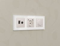 Комплект механизма электрической розетки 2USB С+C 20W Ambrella Volt MA210510 (быстрая зарядка) с/з на винтовых зажимах 16A-250V Alfa Жемчуг Quant