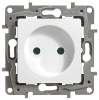 ETIKA Розетка без заземления белая Legrand/Daccord 672220