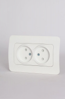 Розетка двухместная с защитными шторками ELBI Jazz 508-016200-918