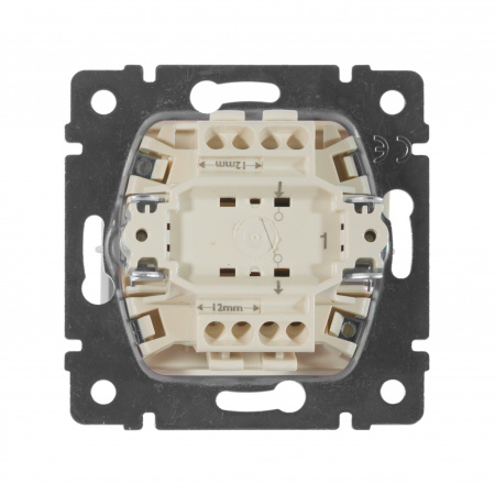 Выключатель одноклавишный, в рамку, слоновая кость Legrand/Daccord 774301