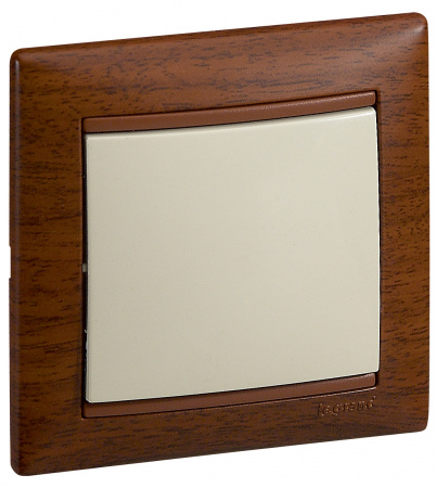 774306 VALENA Переключатель одноклавишный в рамку слоновая кость Legrand/Daccord 