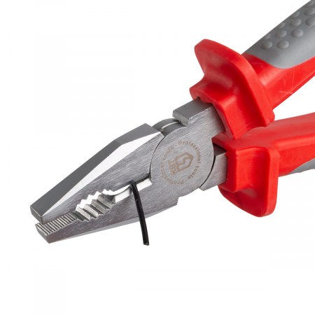 55984 Пассатижи диэлектрические 160 мм серия СТАНДАРТ КВТ 