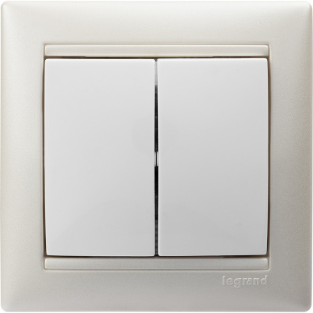 VALENA Выключатель двухклавишный в рамку белый Legrand/Daccord 774405