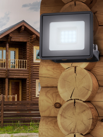 Б0052021 Прожектор светодиодный уличный LPR-023-0-65K-010 10Вт 6500K 800Лм 81х75х215 ЭРА 