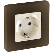 Розетка 2К+З со шторками немецкий стандарт 16 А 250 В~ INSPIRIA слоновая кость Legrand/Daccord 673731