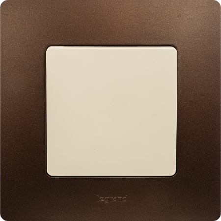 672301 Выключатель одноклавишный, слоновая кость безвинтовые зажимы 10АХ Legrand/Daccord 