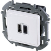 Зарядное устройство с двумя USB разьемами A C 240В/5В 3000мА INSPIRIA белый Legrand/Daccord 673760