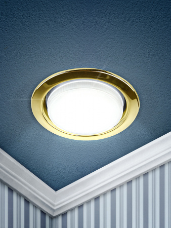 Светильник KL35 GD есоСветильник под лампу Gx53.220V.13W ,золото KL35 GD eco ЭРА Б0041930