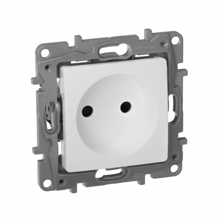 ETIKA Розетка без заземления со шторками белая винтовые зажимы Legrand/Daccord 672234