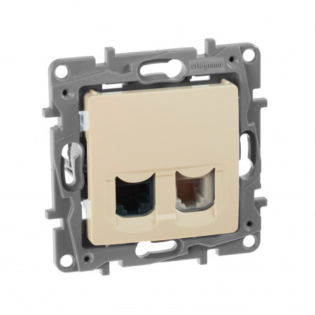 672352 ETIKA Розетка телефонная+компьютерная RJ11+RJ45 категория 5 UTP слоновая кость Legrand/Daccord 
