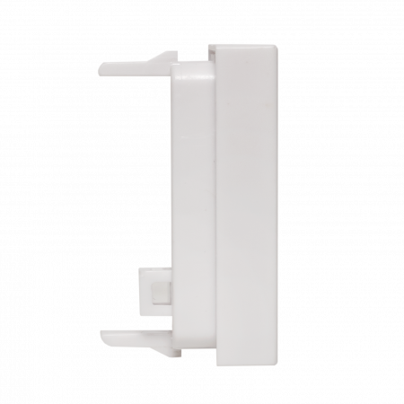 TRP-INS-MOS-1M1P-WH Вставка розеточная TERACOM PRO 45х22.5мм формат Mosaic на 1 модуль Keystone со шторкой и маркером белая EKF 
