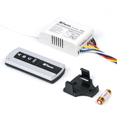 TM76 Выключатель для светильников 230V 1000W 3-х канальный 30м с пультом управления, черное серебро FERON  23345