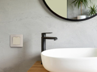 Розетка 2К+З IP 44 с откидной крышкой и шторками немецкий стандарт 16 А 250 В~ INSPIRIA слоновая кость Legrand/Daccord 673741