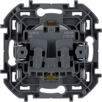 Розетка 2К+З со шторками немецкий стандарт 16 А 250 В~ INSPIRIA алюминий Legrand 673732