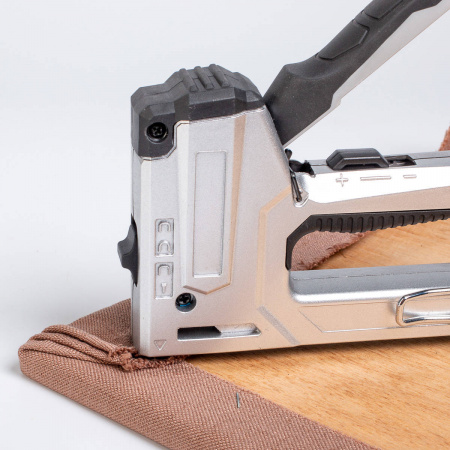 79855 Степлер строительный СТС-4 серия ПРОФИ КВТ 