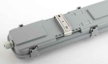 Б0043658 Светильник светодиодный SPP-101-0-002-120 Св-к IP65 под две светодиод. лампы T8 G13 1200мм (8/144) ЭРА 