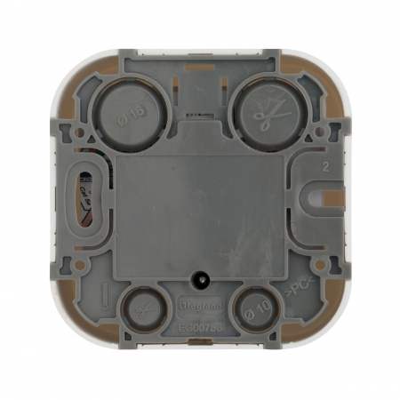 782214 Quteo Розетка телефонная RJ11 наружная белая Legrand 