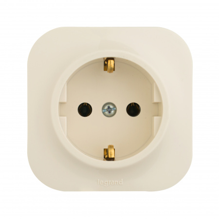 Quteo Розетка с заземлением без шторок наружная бежевая Legrand 782241