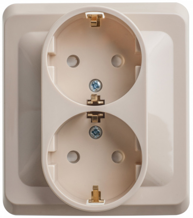 ЭТЮД Розетка двойная скрытая с заземлением со шторками бежевая Systeme Electric PC16-008K