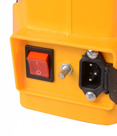 Опрыскиватель аккумуляторный SP-12AC Huter 70/13/28