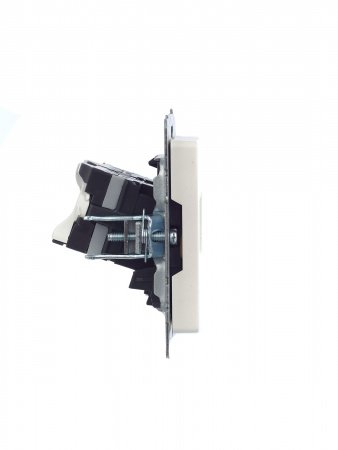 BRITE Розетка компьютерная двойная кат.5E RJ45 РК10-2-БрЖ жемчуг IEK BR-K20-1-K36