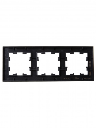 BRITE Рамка 3 поста РУ-3-2-БрЧ стекло черный IEK BR-M32-G-K02