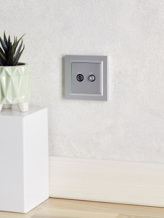 BRITE Розетка двойная TV+SAT РТВ/РСп12-БрА алюминий IEK BR-AF20-O-K47