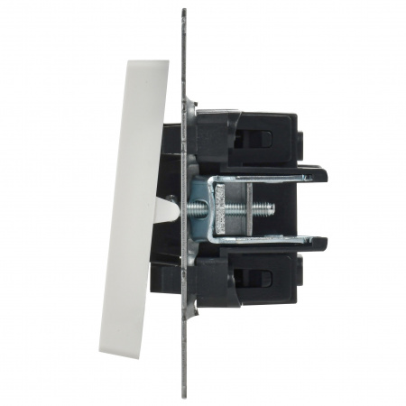 BRITE Выключатель одноклавишный проходной 10А ВС10-1-6-БрБ белый IEK BR-V12-0-10-K01