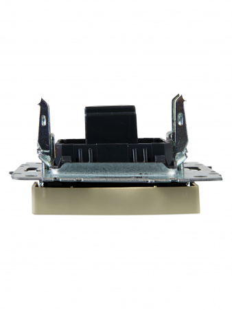 BRITE Розетка HDMI РHDMI-0-БрКр бежевый IEK BR-H10-K10