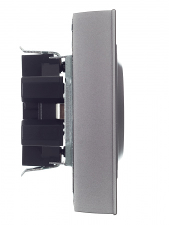 BRITE Розетка двойная с заземлением с защитными шторками 16А в сборе РСш12-3-БрС сталь IEK BR-R24-16-K46-F