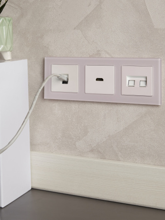 BRITE Розетка HDMI РHDMI-0-БрЖ жемчуг IEK BR-H10-K36