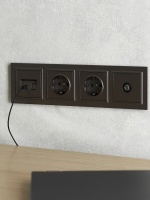 BRITE Рамка 4 поста РУ-4-БрТБ темная бронза IEK BR-M42-K45