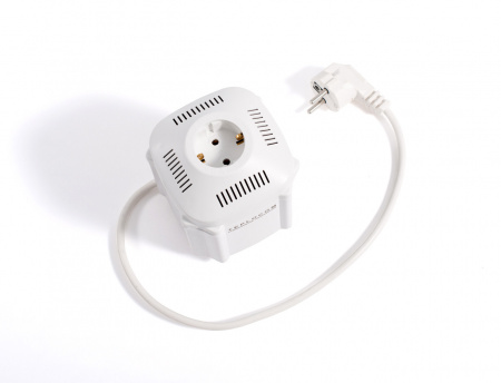 Стабилизатор напряжения 222ВА 200-240В Бастион 554