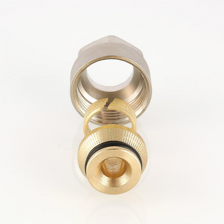 VT.4420.NE.16 Соединитель обжимной 16 (2.0) х 3/4' EK для металлопластиковой трубы VALTEC  IV4420162