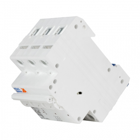 Выключатель автоматический трехполюсный 10А C 4.5кА AC OptiDin BM63-3C10-4.5-УХЛ3 КЭАЗ 326811