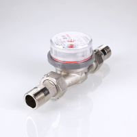 Счетчик воды универсальный 3/4' со сгонами межповерочный интервал 6 лет до +90 град 2.5м3 105 мм VALTEC VLF-20U VLF15N020