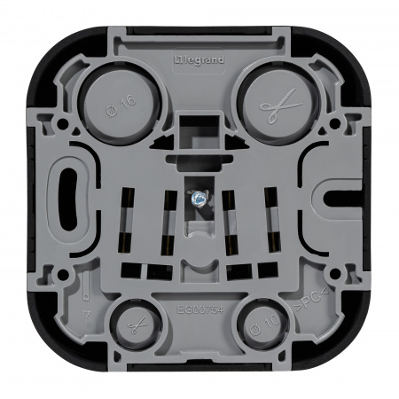 Розетка с заземлением - Legrand Quteo - со шторками IP20 16А 250В винтовые зажимы накладной монтаж - чёрный матовый 782476