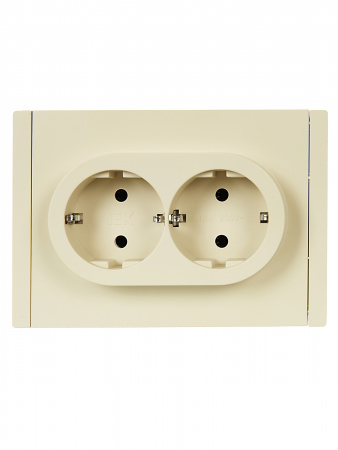 FORTE&PIANO Розетка 2-местная с заземлением без защитных шторок безвинтовое крепление 16А FP424 ваниль IEK FP-R21-16-1-K10