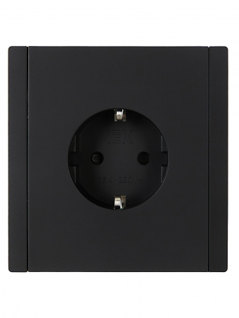FORTE&PIANO Розетка 1-местная с заземлением с защитными шторками безвинтовое крепление 16А FP113 черный IEK FP-R14-16-1-K02