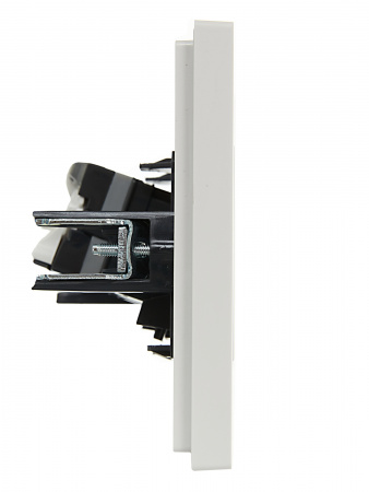 FORTE&PIANO Розетка компьютерная RJ45 кат.5E FP232 белый IEK FP-K10-1-K01