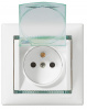 VALENA Розетка с заземлением с крышкой со шторками белая Legrand/Daccord 774220