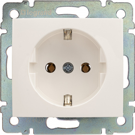 VALENA Розетка с заземлением 2К+З со шторками белая Legrand 774222