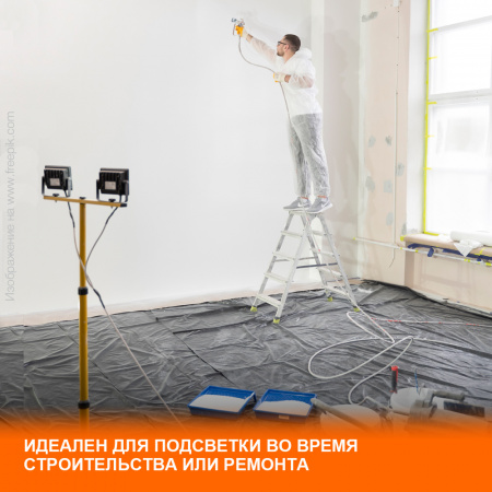 4099854137082 Прожектор светодиодный ДО-100Вт 4000К 10000Лм IP65 LEDVANCE 