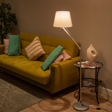 Торшер UML-T500 E27 SILVER/WHITE напольный под лампу Е27 60W с регулировкой наклона Серебристый/Белый ТМ Uniel UL-00010181