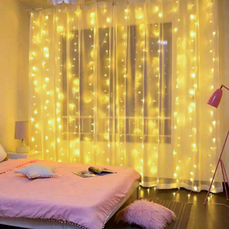 Б0051872 Светодиодная новогодняя гирлянда ЕNIG - 320W Занавес 8 режимов 3*2 м теплый белый 320 LED IP20 220 V ЭРА 