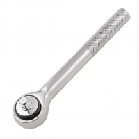 Ключ-трещотка 1/4, 45 зубьев, с переключатем, хром Sparta 140205