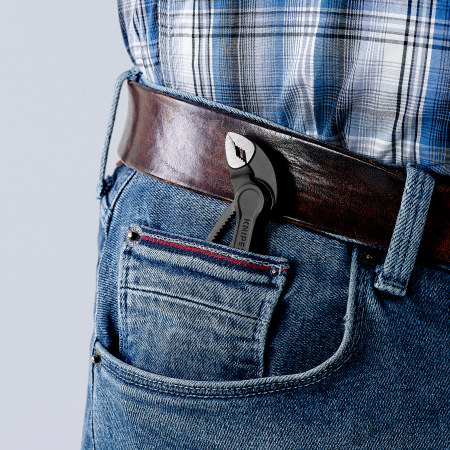 Клещи переставные сантехнические с фиксатором COBRA XS 28 мм (1) под ключ 24 мм L-100 мм Cr-V с ерые KNIPEX KN-8700100