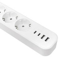 Удлинитель LUX 5 гнезд 2USB 2.4А+2type-C 3 метра 1.5мм2 EKF UBA-LUX-503-TC