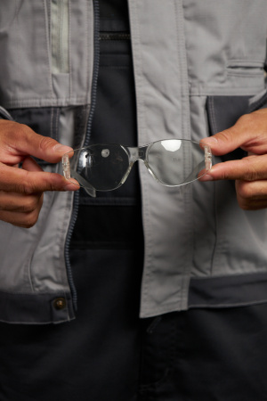 BRAV2IN Очки открытые защитные с прозрачной линзой BRAVA Delta Plus 