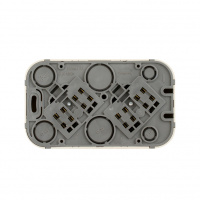 Quteo Розетка двойная с заземлением со шторками наружная белая Legrand/Daccord 782223